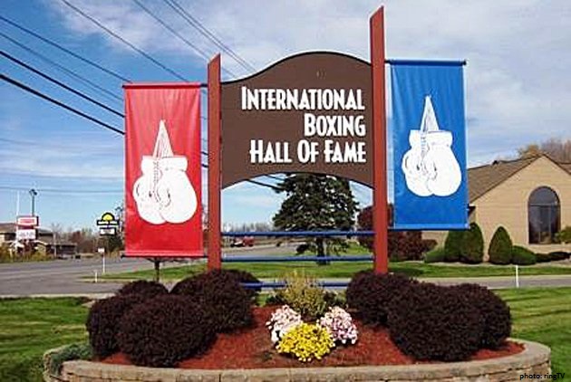 MAYWEATHER, KLICZKO I WARD W GALERII SŁAW BOKSU!