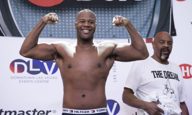 BRYAN WYGRYWA ZE STIVERNE’M I ZDOBYWA PAS WBA REGULAR