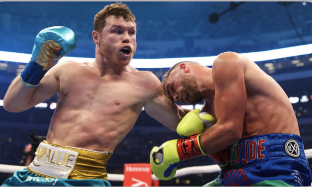 CANELO WYGRYWA Z BILLY’M JOE SAUNDERSEM NA GALI W ARLIGNTON! BRYTYJCZYK W SZPITALU!