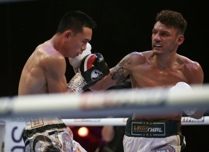 NIESPODZIEWANA PORAŻKA YILDIRIMA. WOOD Z PASEM WBA REGULAR.