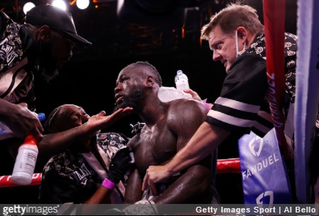 <strong>DEONTAY WILDER NIE WYKLUCZA ZAKOŃCZENIA KARIERY</strong>