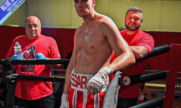 NIEMIECKI KABARET: KABAYEL WYGRYWA Z KNYBĄ