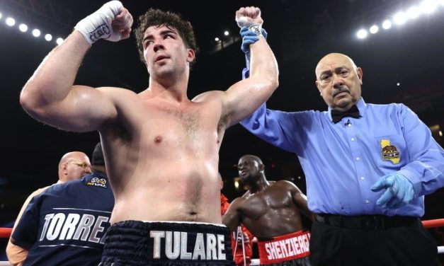 VEGAS: TORREZ WYGRYWA Z VIANELLO. DELGADO POKONUJE RODRIGUEZA. 