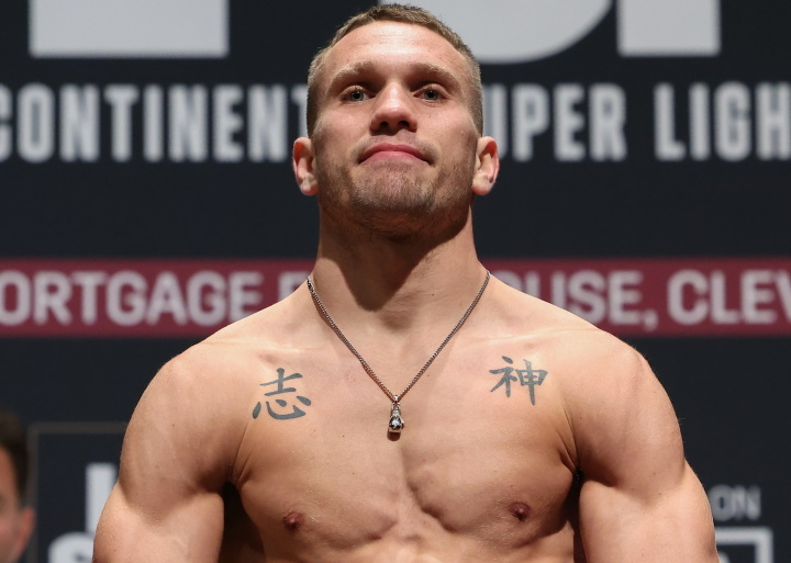 SENSACJA W CLEVELAND! STEVE SPARK WYGRYWA Z MONTANĄ LOVE!