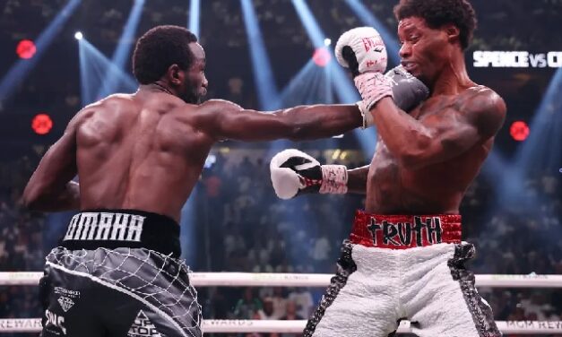 ERROL SPENCE JR URUCHOMIŁ KLAUZULĘ REWANŻU NA WALKĘ Z TERENCE’M CRAWFORDEM