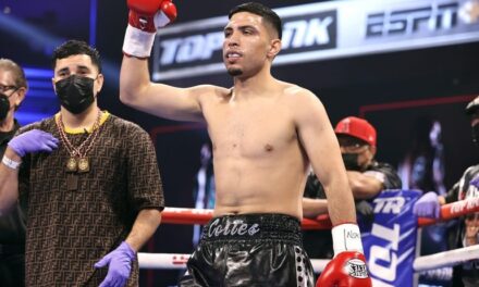 NIEPOKONANY PIĘŚCIARZ GOTOWY NA MISTRZOWSKĄ WALKĘ. CELEM NAVARRETE, LUB FOSTER