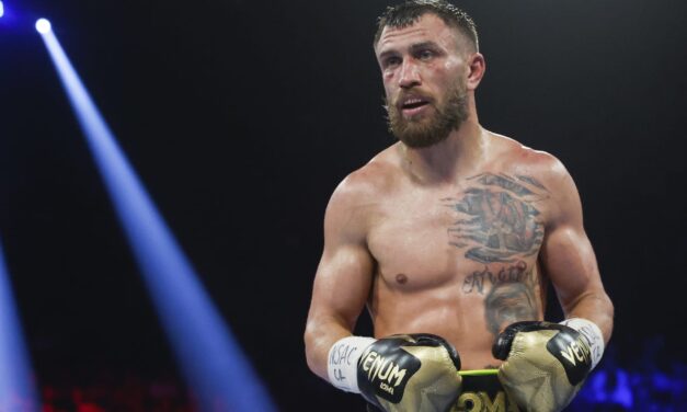 LOMACHENKO NOKAUTUJE KAMBOSOSA I ZOSTAJE NOWYM MISTRZEM ŚWIATA!