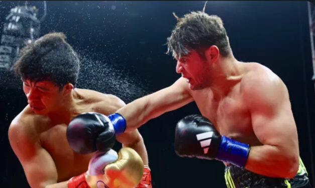 JAIME MUNGUIA PRZEGRYWA PRZED CZASEM NA GALI W RODZINNEJ TIJUANIE! 