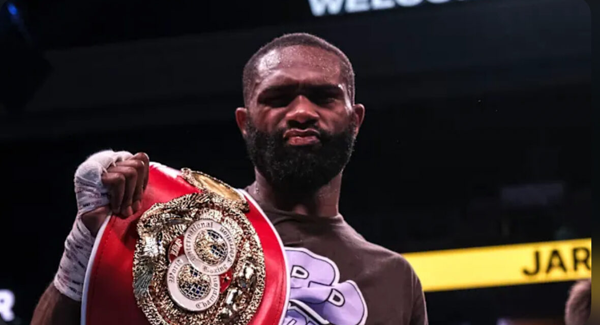 ENNIS WYGRYWA Z STANIONISEM I UNIFIKUJE DWA TYTUŁY MISTRZA ŚWIATA