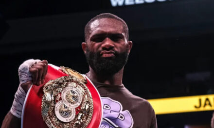 ENNIS WYGRYWA Z STANIONISEM I UNIFIKUJE DWA TYTUŁY MISTRZA ŚWIATA