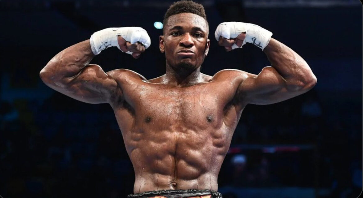 MBILLI NOKAUTUJE SULĘCKIEGO NA GALI W QUEBEC CITY