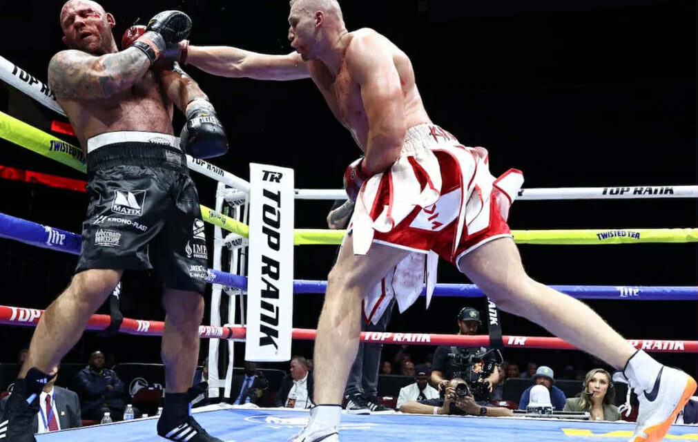 KNYBA ZASTOPOWAŁ SIWEGO NA GALI W PRUDENTIAL CENTER