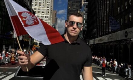 W OBRONIE KNYBY: GDZIE KOŃCZY SIĘ KRYTYKA, A ZACZYNA OSZCZERSTWO