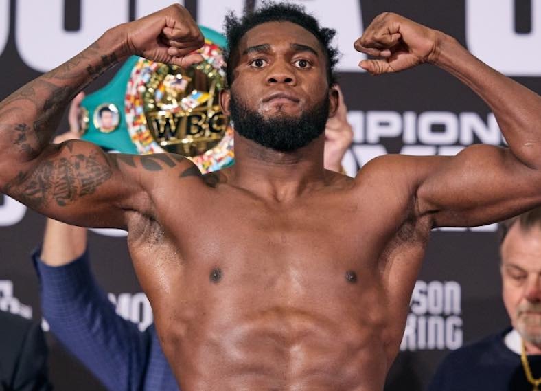 ADAMES POKONUJE WILLIAMSA