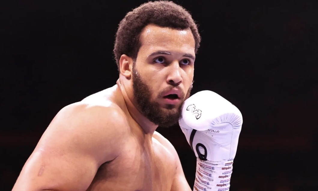 ITAUMA BARDZO CIĘŻKO NOKAUTUJE FRANKLINA NA GALI W MANCHESTERZE